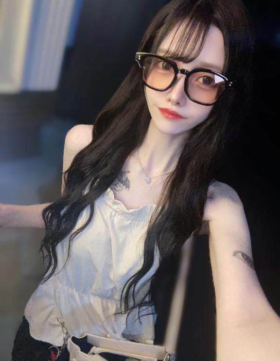 女の子画像